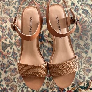Lucky Brand Women's Woven Tan Sandals